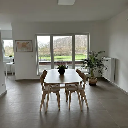 Neuf 3 Pour 6 Personnes Appartement