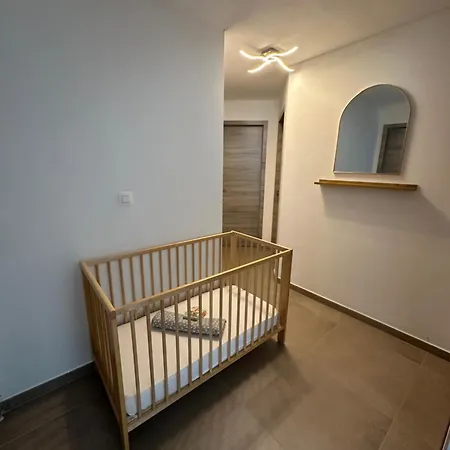 Neuf 3 Pour 6 Personnes Appartement *